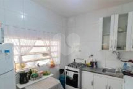 Sobrado à venda com 6 quartos, sendo 5 suítes,  em Santana, São Paulo, SP