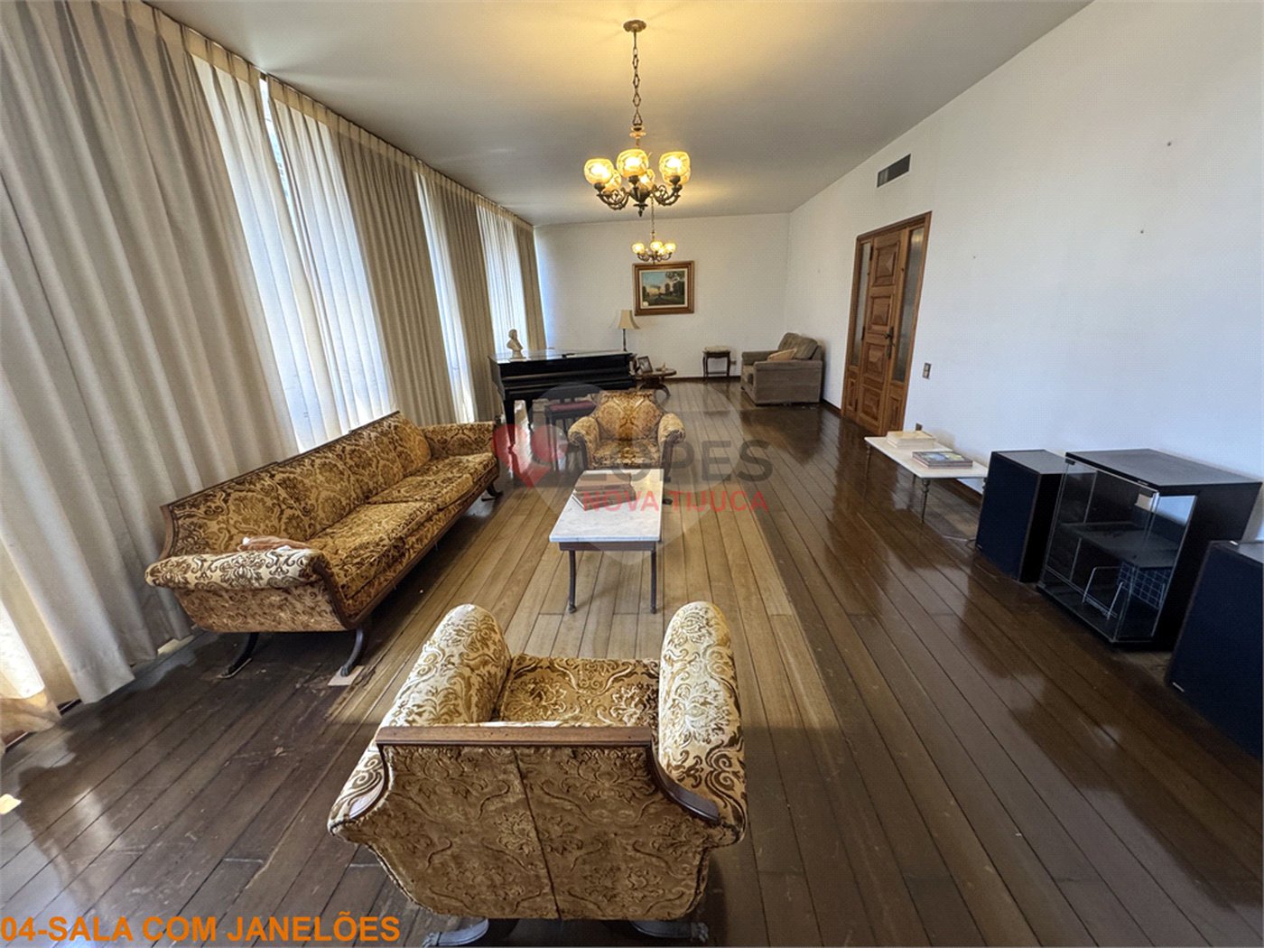 Apartamento à venda com 4 quartos, sendo 2 suítes,  em Tijuca, Rio de Janeiro, RJ
