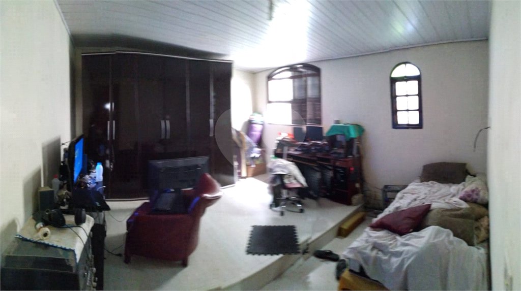 Casa Térrea à venda com 4 quartos, sendo 1 suíte, em Vila Gustavo, São Paulo, SP