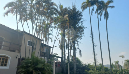Casa à venda com 7 suítes em Palmeiras, Mairiporã, SP