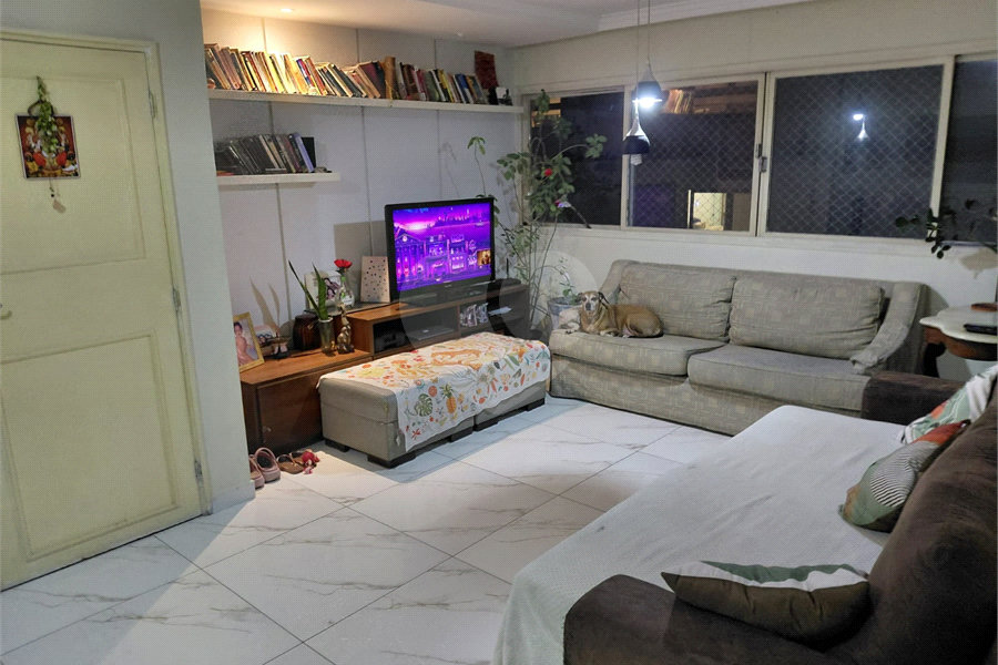 Apartamento para alugar com 3 quartos, sendo 1 suíte, em Pinheiros, São Paulo, SP