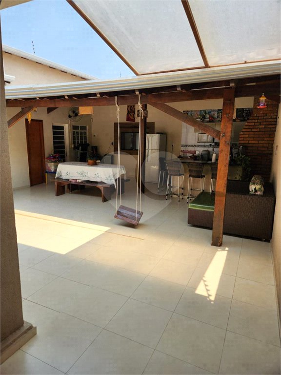 Casa à venda com 4 quartos, sendo 1 suíte, em Porto, Cuiabá, MT