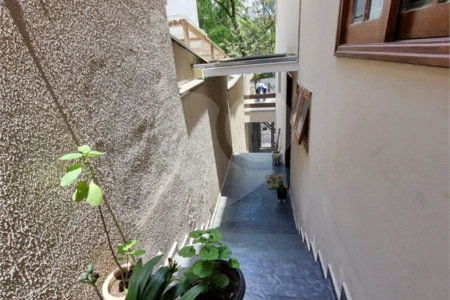 Sobrado à venda com 3 suítes em Jardim Olympia, São Paulo, SP