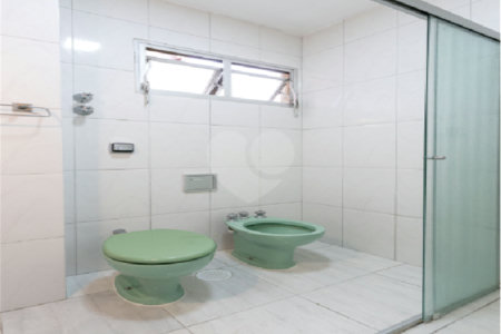 Apartamento à venda com 3 quartos, sendo 1 suíte, em Itaim Bibi, São Paulo, SP