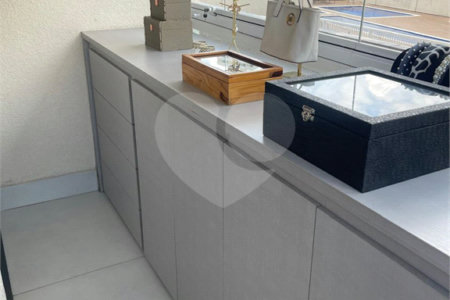 Apartamento à venda com 3 quartos, sendo 2 suítes, em Santa Teresinha, São Paulo, SP