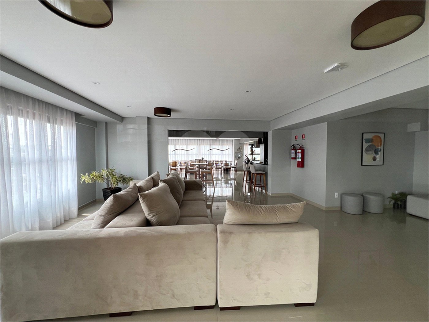 Apartamento à venda com 2 suítes em Atibaia Jardim, Atibaia, SP