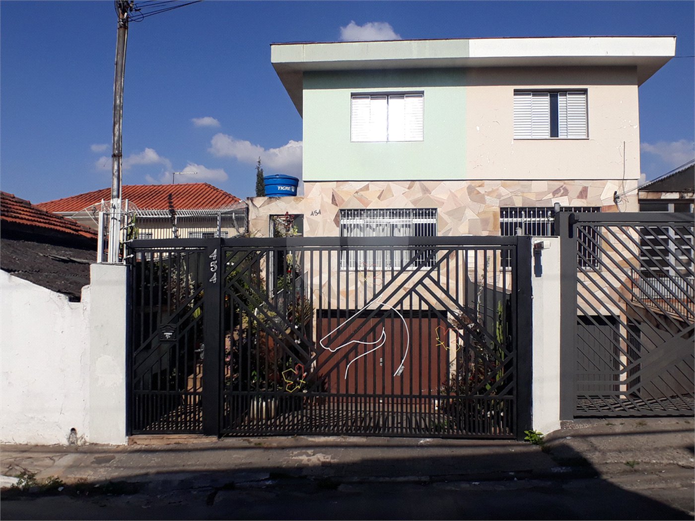Sobrado à venda com 4 quartos, sendo 2 suítes,  em Tucuruvi, São Paulo, SP