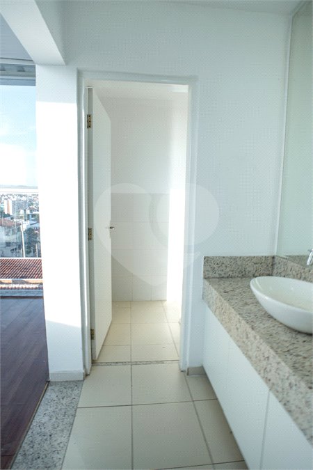 Lindo Salão Comercial para locação com 924m2 no Centro de Atibaia