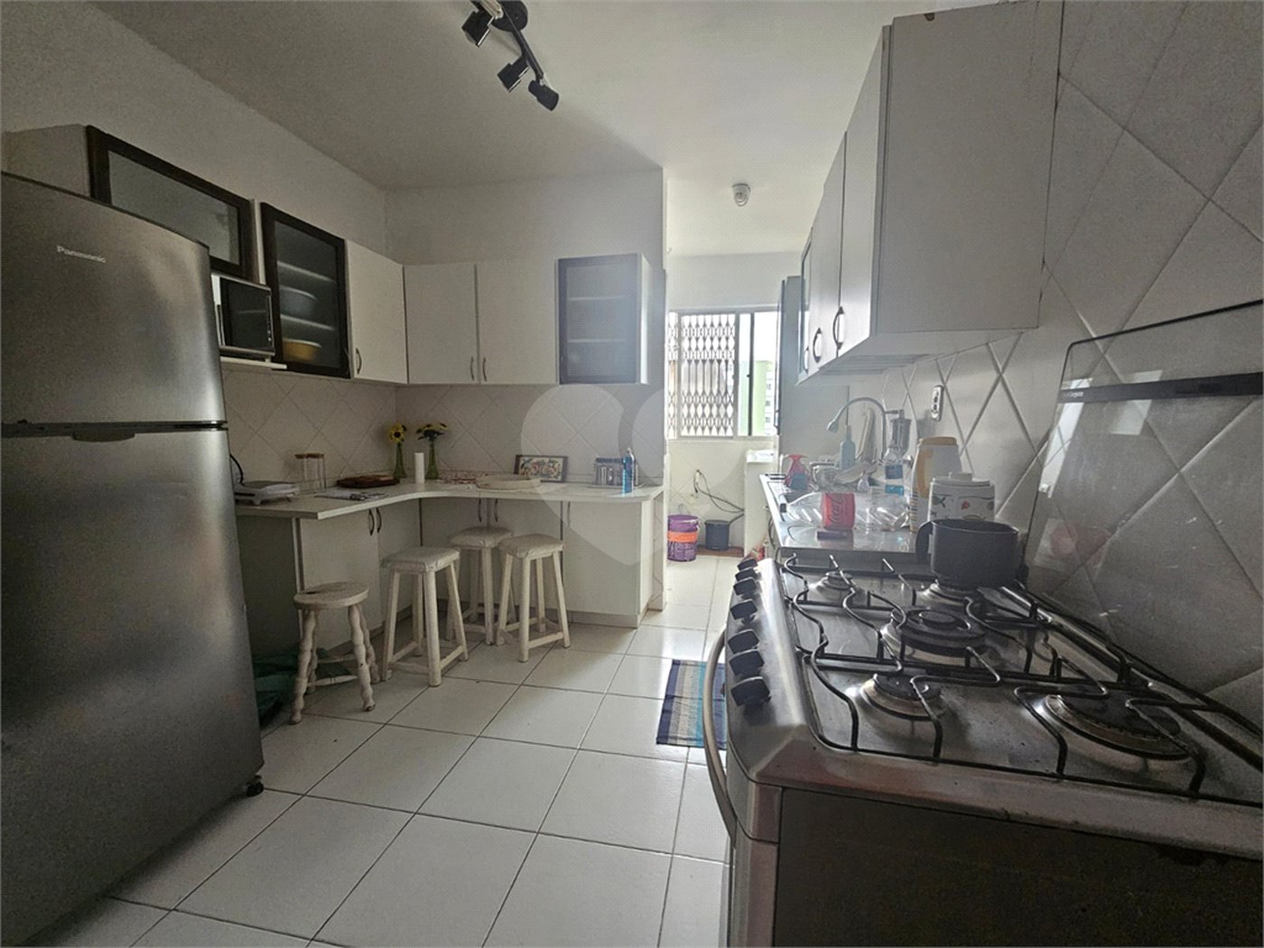 Cobertura à venda com 3 quartos, sendo 1 suíte,  no Centro, Cabo Frio, RJ