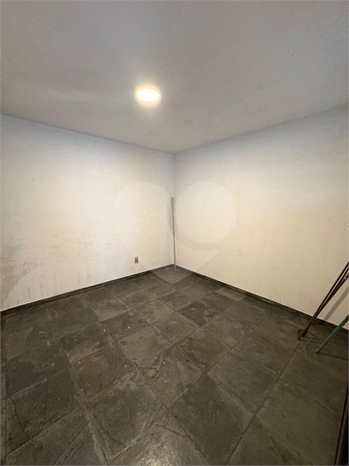 Sobrado à venda com 4 quartos, sendo 1 suíte,  em Vila Sônia, São Paulo, SP