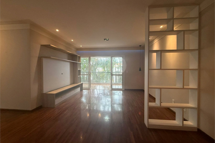 Apartamento à venda com 3 quartos, sendo 2 suítes, em Vila Irmãos Arnoni, São Paulo, SP
