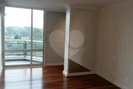 Apartamento à venda com 4 suítes em Alto da Boa Vista, São Paulo, SP