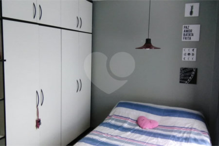 Casa à venda com 4 quartos, sendo 1 suíte, no condomínio Residencial Bom Pastor (casa de Vila)., Rio de Janeiro - RJ