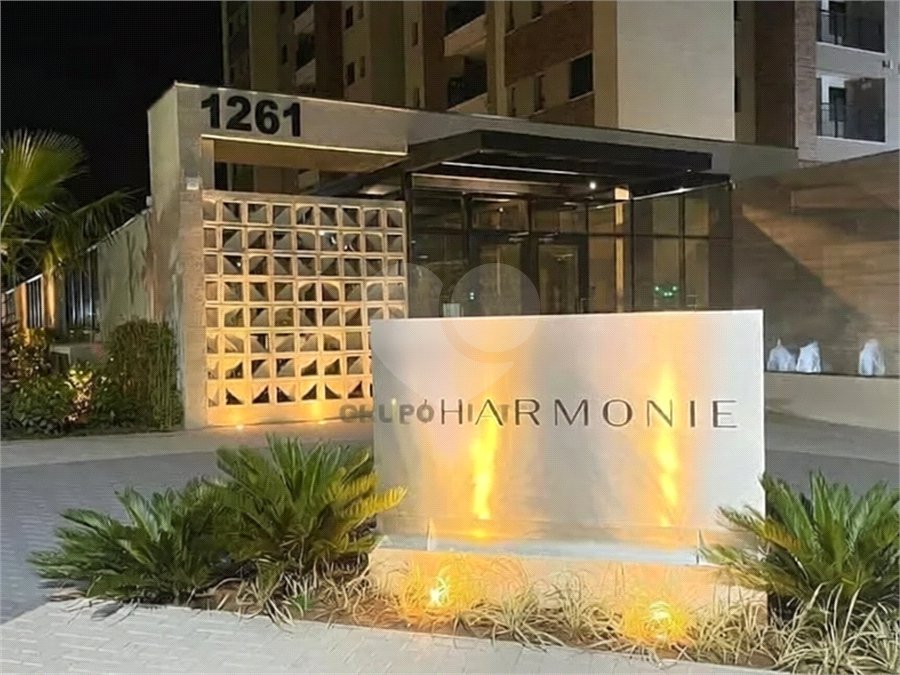 Apartamento à venda ou para alugar com 3 quartos, sendo 1 suíte, em Vila José Bonifácio, Araraquara, SP
