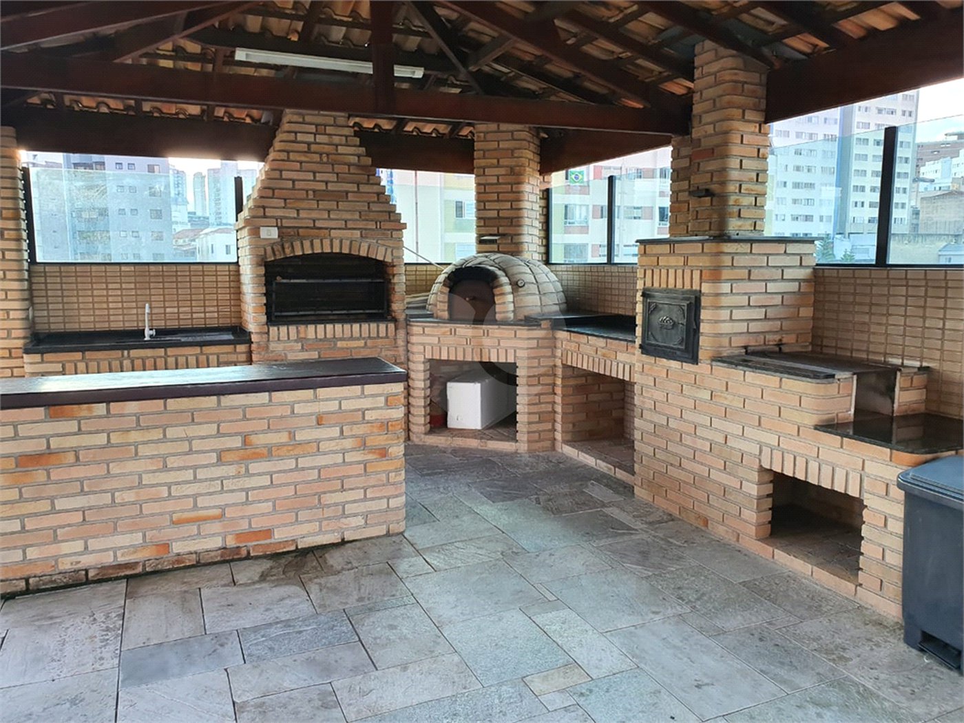 Apartamento à venda com 3 quartos, sendo 1 suíte, em Vila Paulicéia, São Paulo, SP