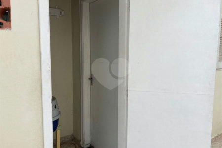 Casa de Vila à venda com 3 quartos, sendo 1 suíte, em Brooklin Paulista, São Paulo, SP