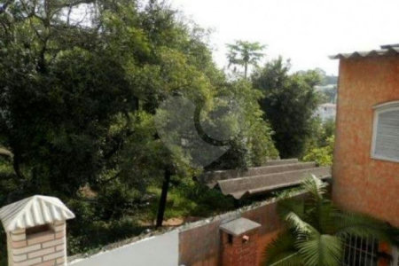 Sobrado à venda com 3 quartos, sendo 1 suíte, em Jardim Prudência, São Paulo, SP