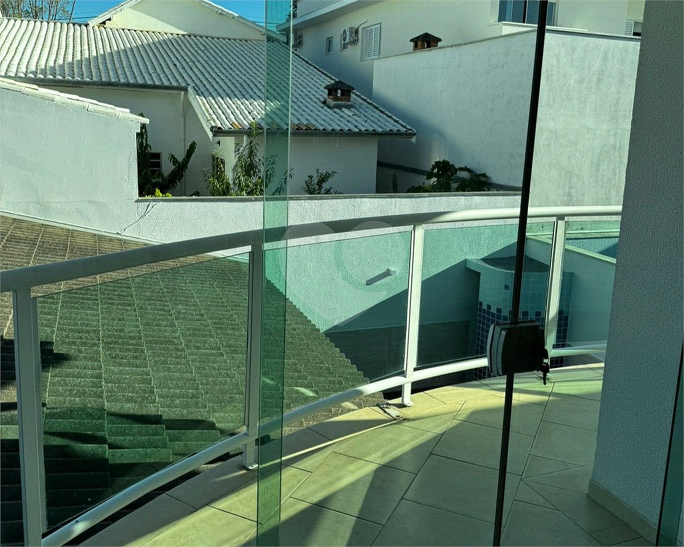 Casa à venda com 3 quartos, sendo 1 suíte, no condomínio Residencial Villa dos Inglezes, Sorocaba - SP