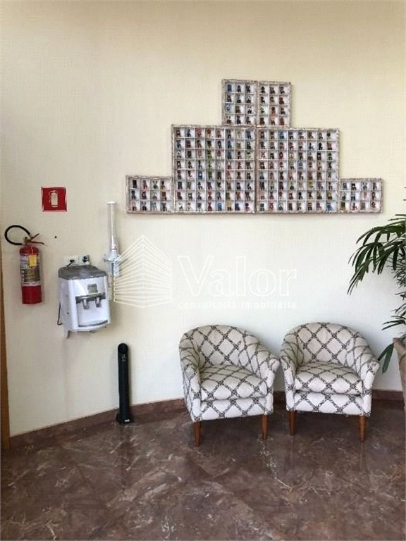 Prédio comercial inteiro a venda - Avenida Plaza !