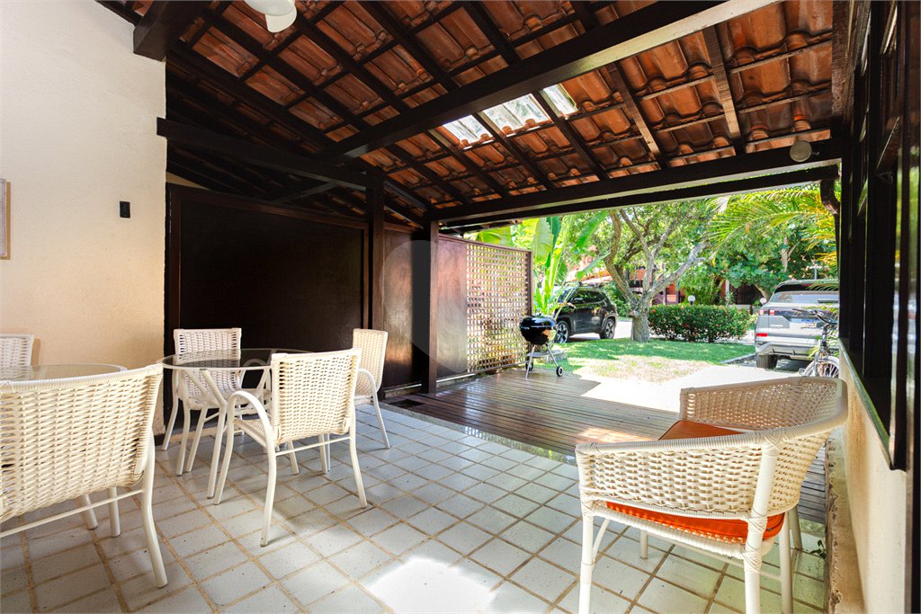 Casa à venda com 4 quartos, sendo 3 suítes,  em Bosque de Geribá, Armação dos Búzios, RJ