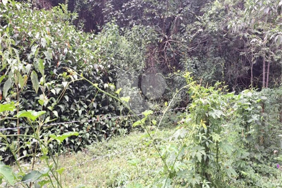 Terreno à venda no condomínio Parque Suiça, Caieiras - SP