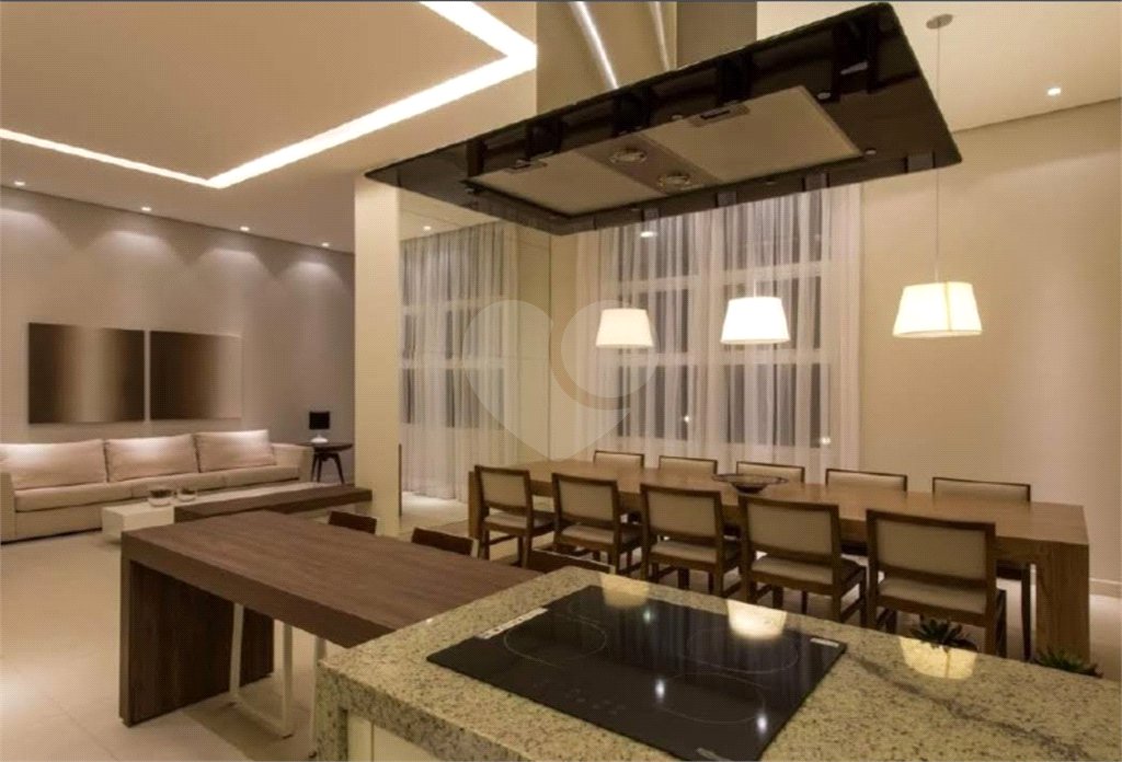 Apartamento à venda ou para alugar com 3 quartos, sendo 1 suíte,  em Parque Reboucas, São Paulo, SP