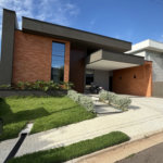 Casa à venda com 3 suítes no condomínio Porto Bello Residence & Resort, Presidente Prudente - SP