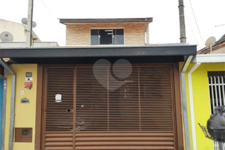 Terreno à venda com 4 quartos, sendo 2 suítes, no condomínio Conjunto Residencial Rigui, São José dos Campos - SP
