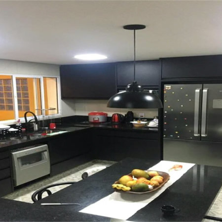 Casa à venda com 4 quartos, sendo 2 suítes, em Jardim Samara, São Paulo, SP