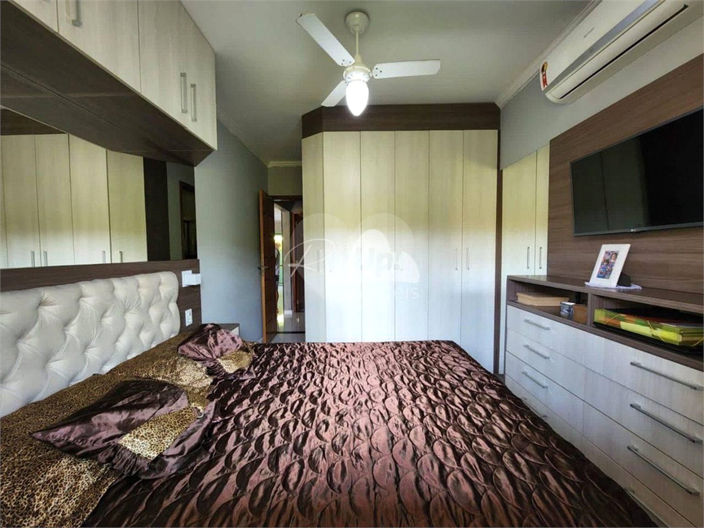 Casa à venda com 5 quartos, sendo 2 suítes, em Campo Grande, Rio de Janeiro, RJ