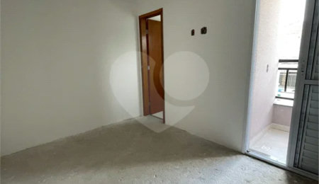 Casa à venda com 2 quartos, sendo 1 suíte,  em Parque Vitória, São Paulo, SP