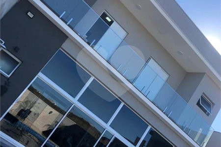 Sobrado à venda com 1 quarto, sendo 3 suítes, em Condomínio Residencial Euroville II, Bragança Paulista, SP