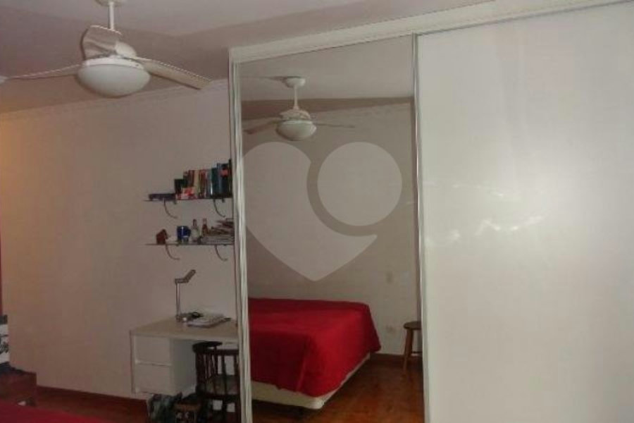 Sobrado à venda com 3 quartos, sendo 2 suítes, em Água Fria, São Paulo, SP