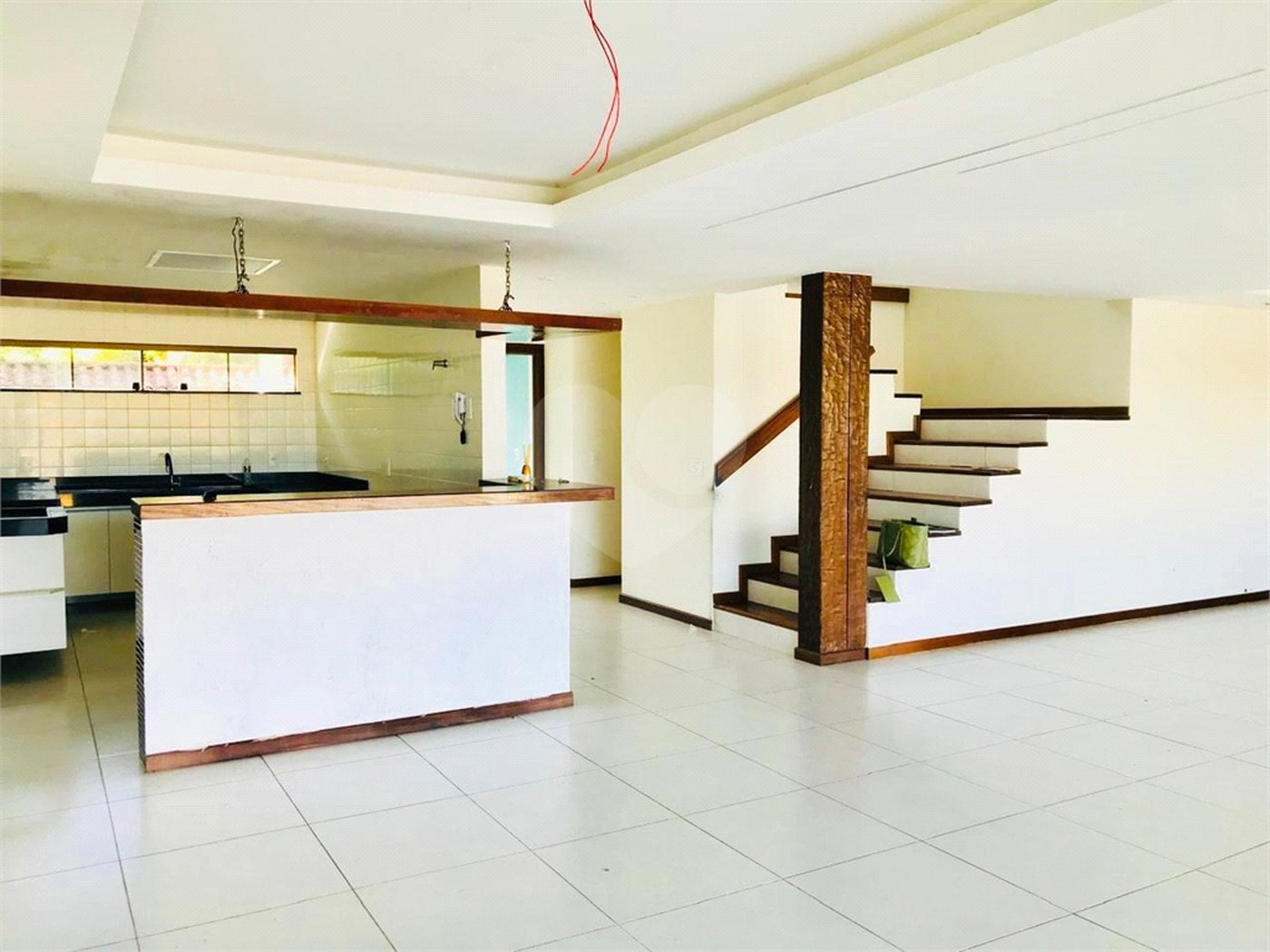 Casa para alugar com 5 quartos, sendo 4 suítes, em Marina, Armação dos Búzios, RJ