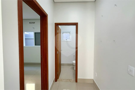 Casa à venda ou para alugar com 4 quartos, sendo 1 suíte, no condomínio Jardim Residencial Dona Lucilla, Indaiatuba - SP