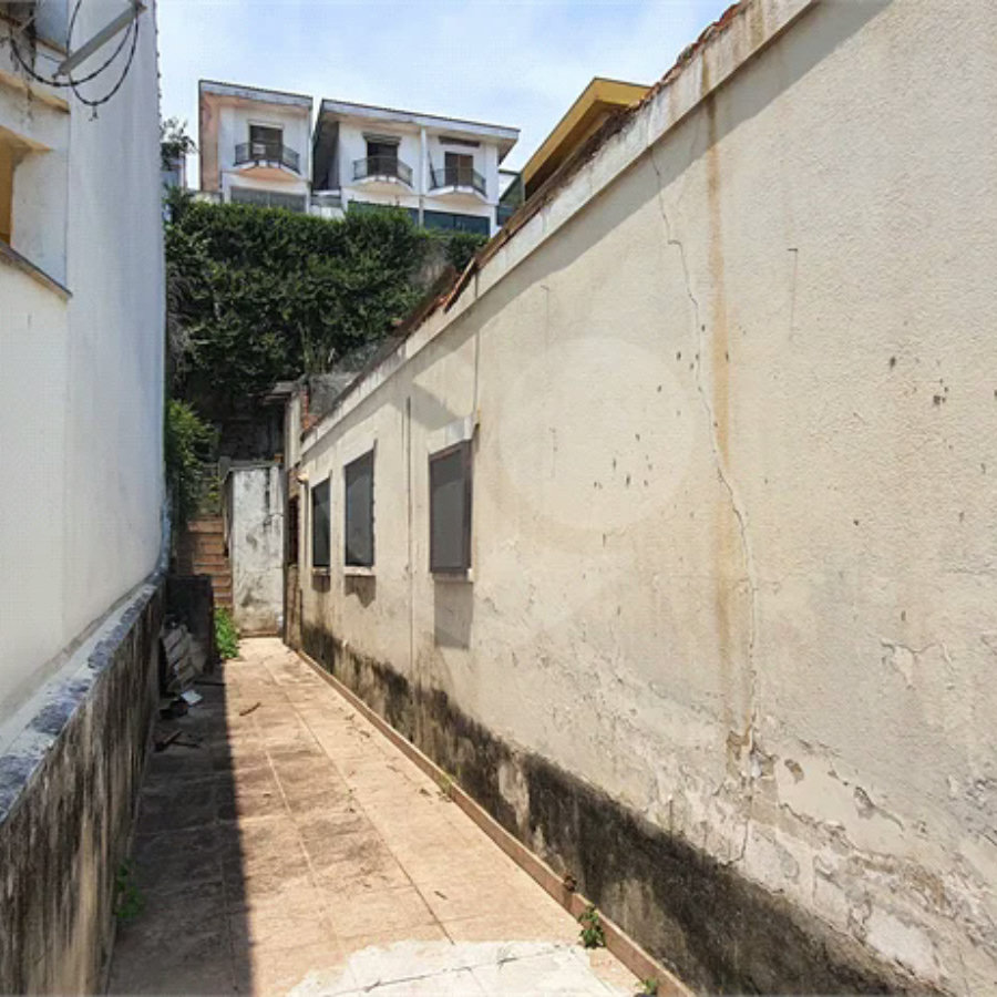 Terreno à venda em Parada Inglesa, São Paulo, SP
