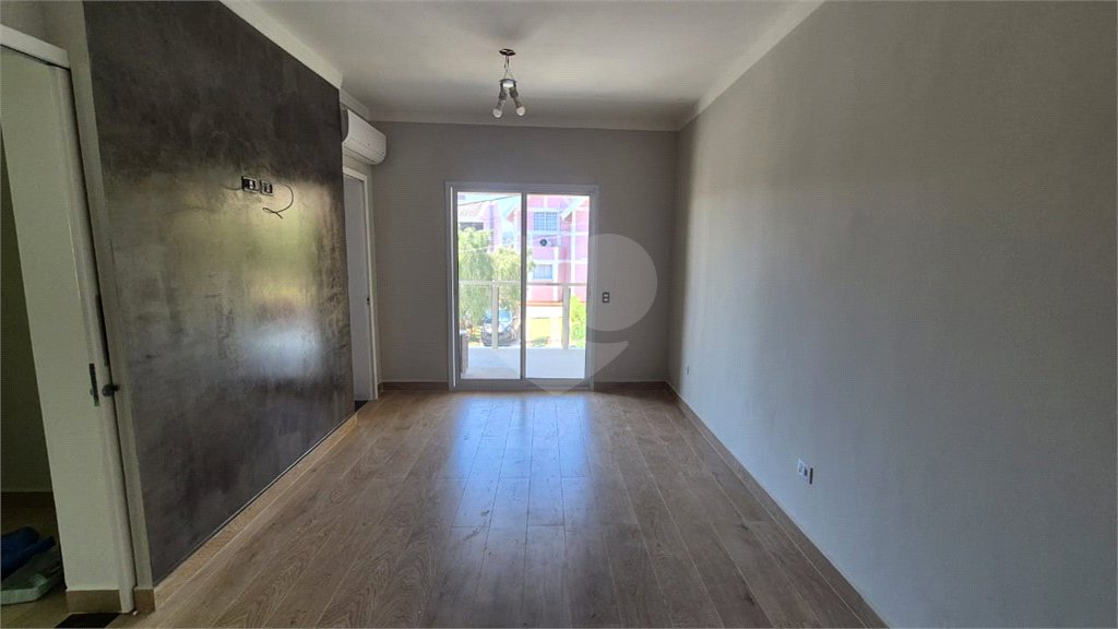 Casa à venda com 3 suítes no condomínio Residencial Villa Di Treviso, Vinhedo - SP