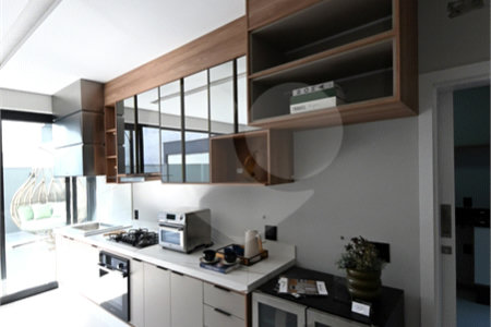 Casa à venda com 4 suítes no condomínio Residencial Dona Maria Candida, Indaiatuba - SP
