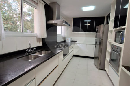 Apartamento à venda com 4 quartos, sendo 3 suítes,  em Vila Gertrudes, São Paulo, SP