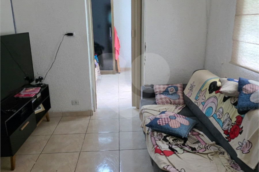 Casa à venda com 3 quartos em Horto, São Paulo, SP