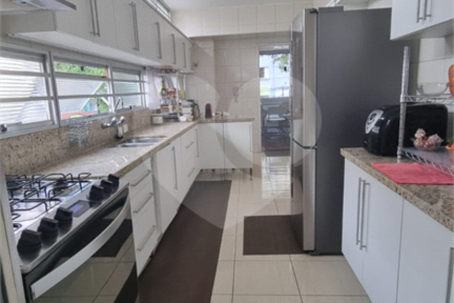 Apartamento à venda com 3 quartos, sendo 1 suíte, em Bela Vista, São Paulo, SP