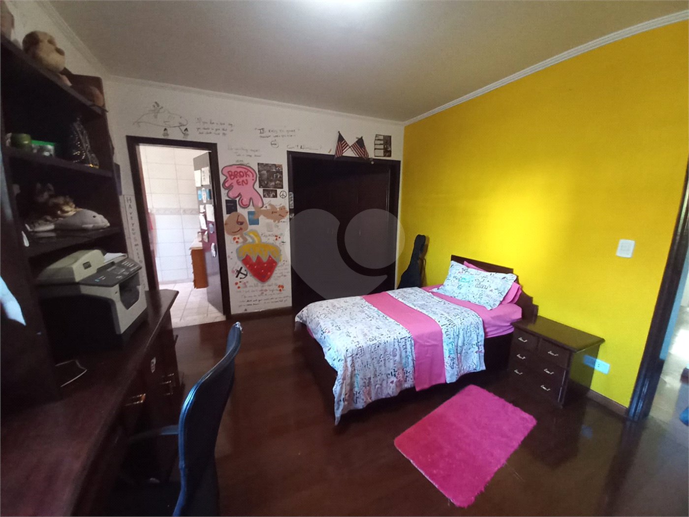 Casa à venda com 4 suítes no condomínio Aruã, Mogi das Cruzes - SP