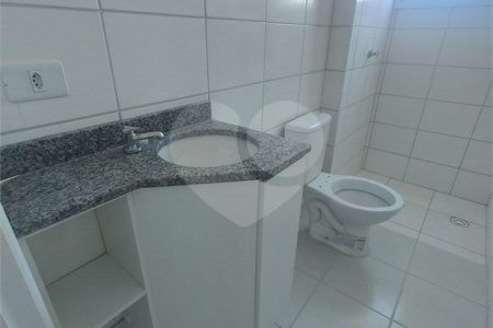 Apartamento para alugar com 3 quartos, sendo 1 suíte,  em Jardim das Palmeiras, Atibaia, SP