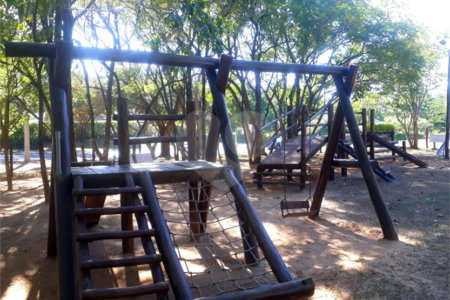 Casa à venda com 4 quartos, sendo 2 suítes, no condomínio Santo Antonio I, Itu - SP