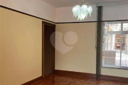 Sobrado à venda com 4 quartos, sendo 1 suíte,  em Alto da Lapa, São Paulo, SP