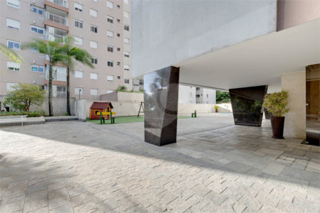 Apartamento à venda com 2 quartos, sendo 1 suíte, em Alto da Boa Vista, São Paulo, SP