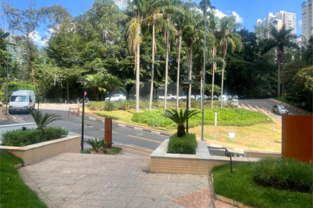 Cobertura à venda ou para alugar com 4 suítes em Jardim Morumbi, São Paulo, SP