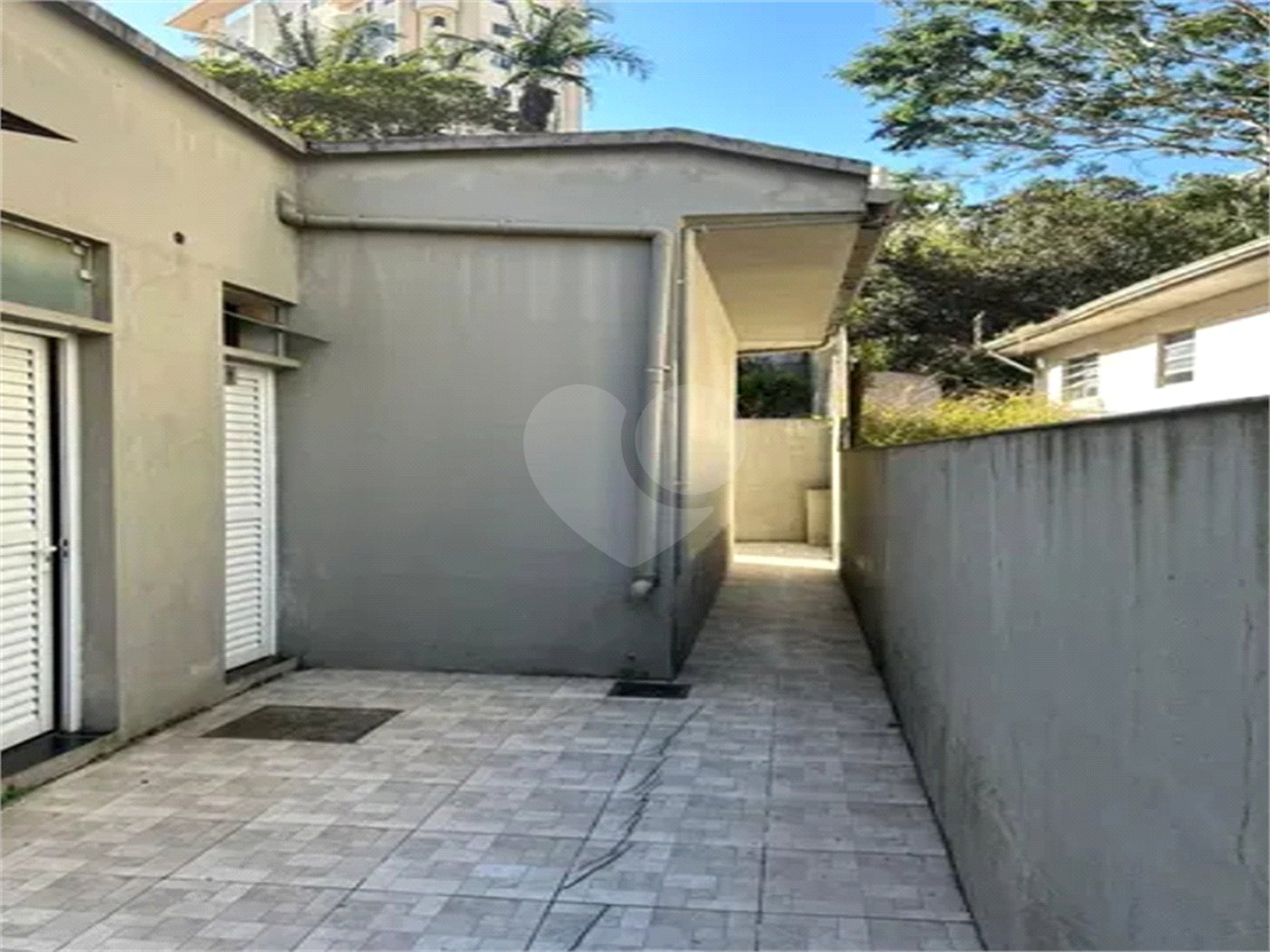 Casa à venda com 8 quartos em Saúde, São Paulo, SP