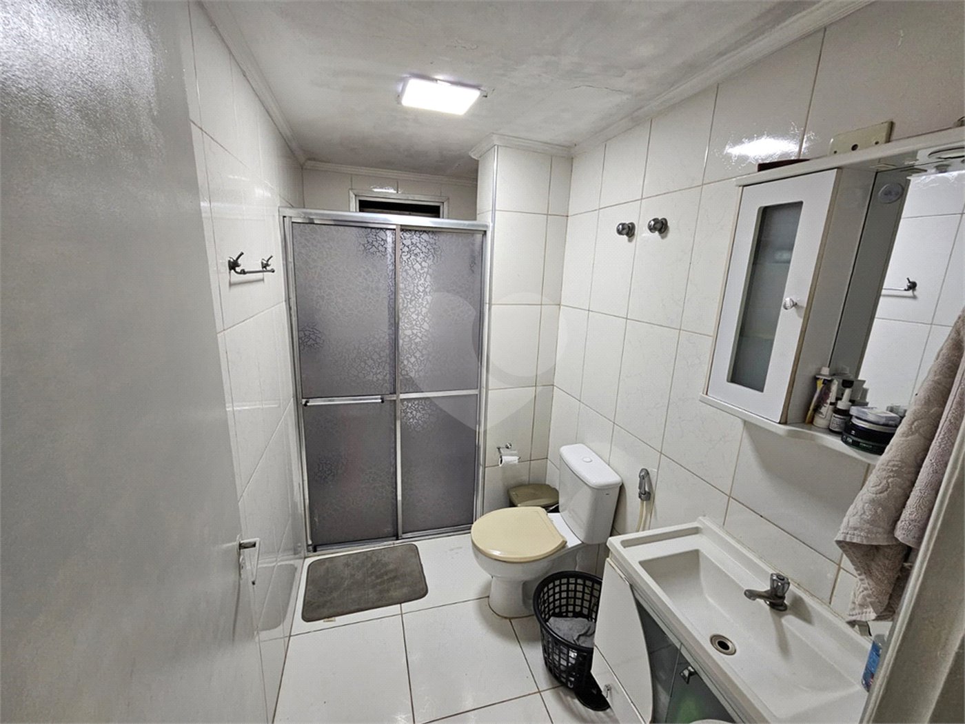 Apartamento à venda com 3 quartos, sendo 1 suíte, em Santana, São Paulo, SP