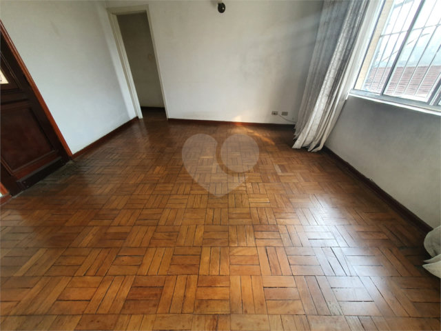 Casa à venda com 5 quartos em Vila Gustavo, São Paulo, SP